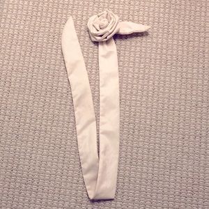 Ivory Flower Belt